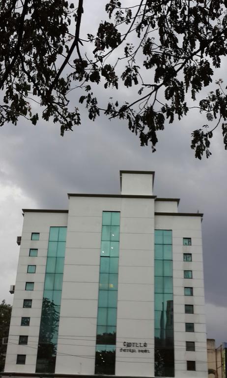 Hotel Planet Mount Chennai Exteriör bild