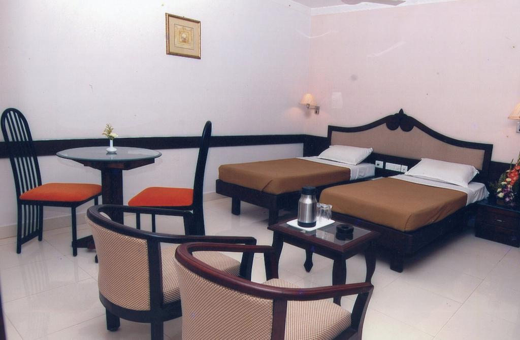 Hotel Planet Mount Chennai Rum bild